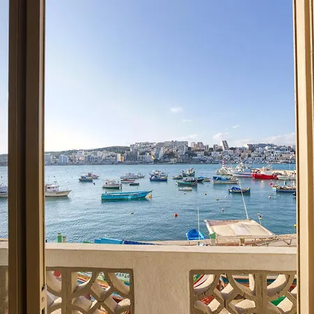 Unique Xemxija Bay 2bedroom, 5m To Sea خليج سانت بول