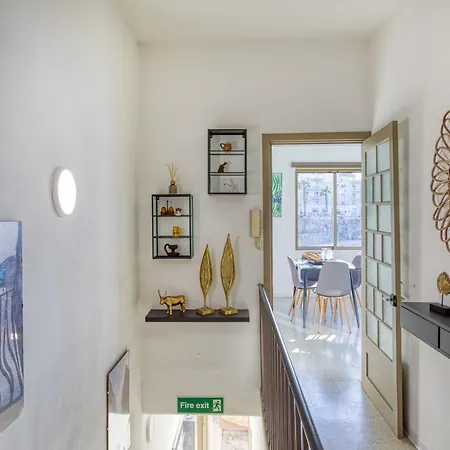 Unique Xemxija Bay 2bedroom, 5m To Sea خليج سانت بول