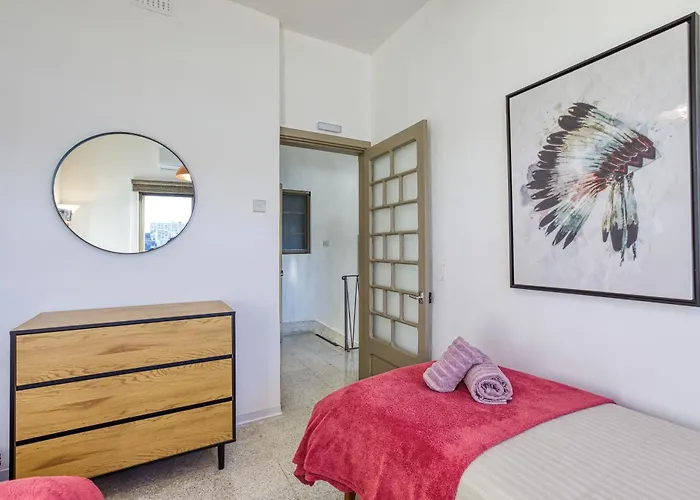 Unique Xemxija Bay 2bedroom, 5m To Sea * Σεντ Πόλς Μπέι