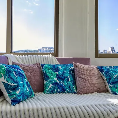 Unique Xemxija Bay 2bedroom, 5m To Sea Apartamento St Paul's Bay