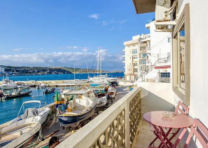 Unique Xemxija Bay 2bedroom, 5m To Sea * St. Paul's Bay